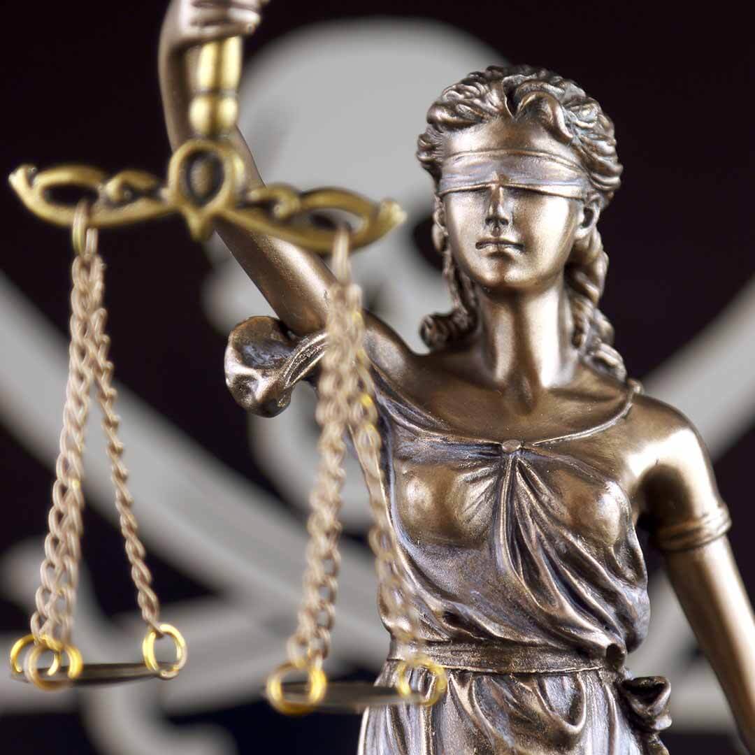 Award-Winning Personal Injury Attorney in Bremerton WA - LaCross and Murphy