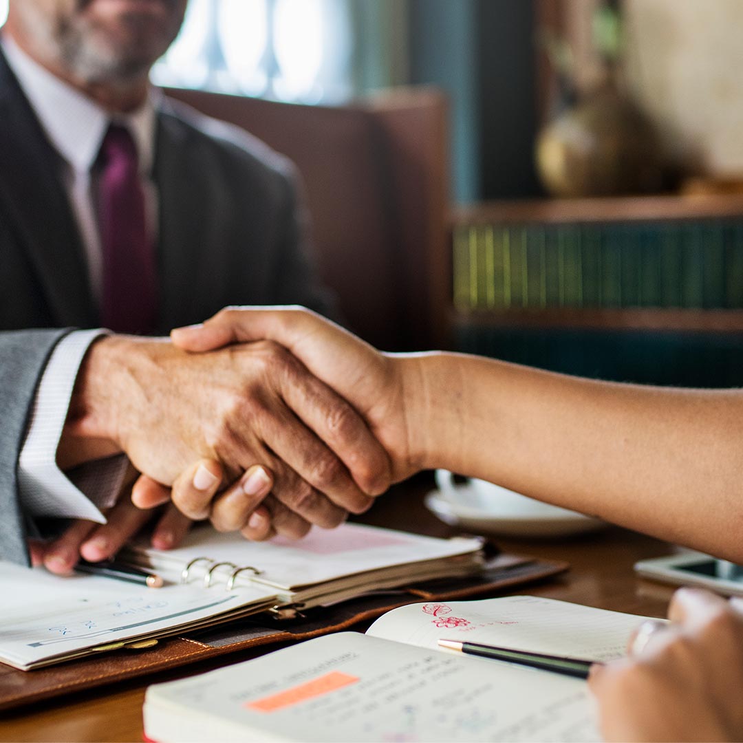 LaCross & Murphy Dedicated Assault Attorney Bainbridge Island WA meeting with attorney
